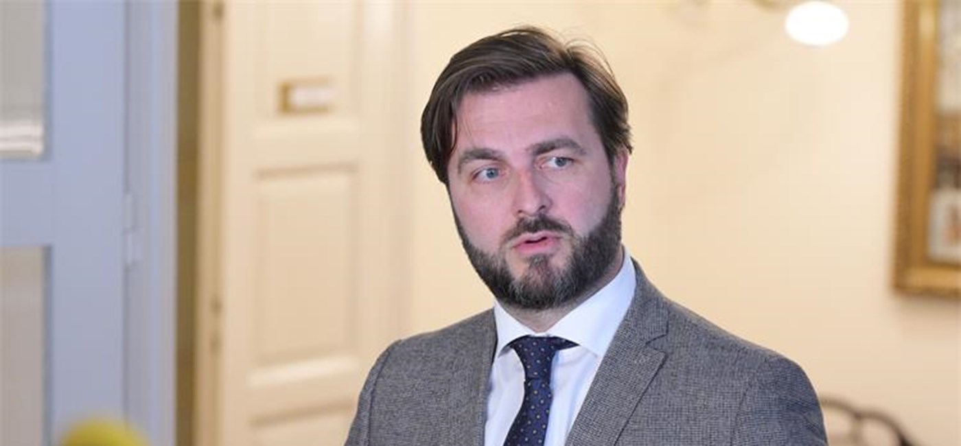 Minister expects fuel prices to go down as of next week